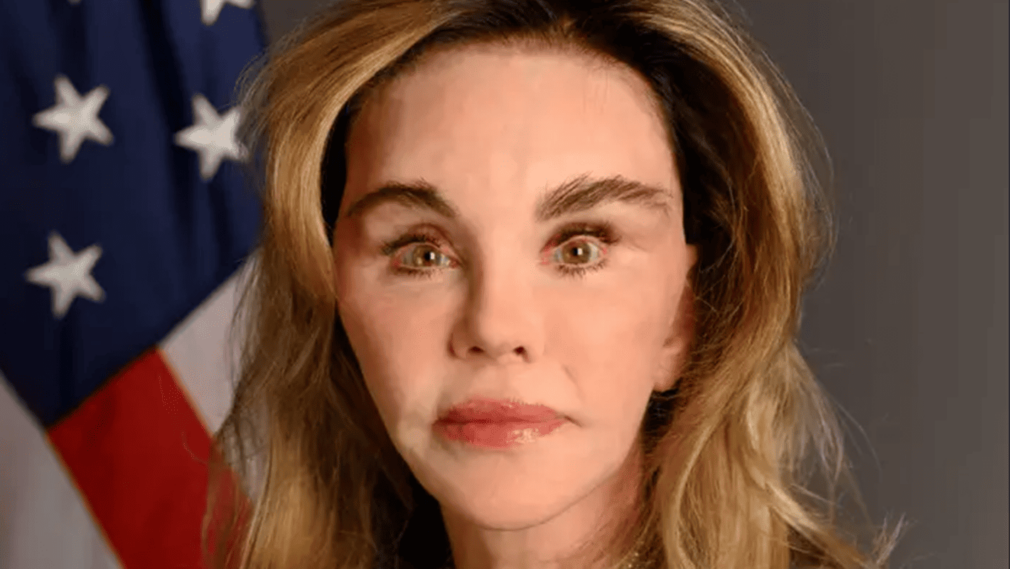 Fotografia ei a strâns peste 10 milioane de vizualizări. Cine este noua ambasadoare numită de Trump