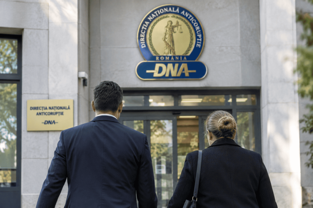 Dosar de abuz în serviciu la Filarmonica Sibiu. Prejudiciu de peste 543.000 de lei. Fostul manager și o angajată, trimiși în judecată de DNA