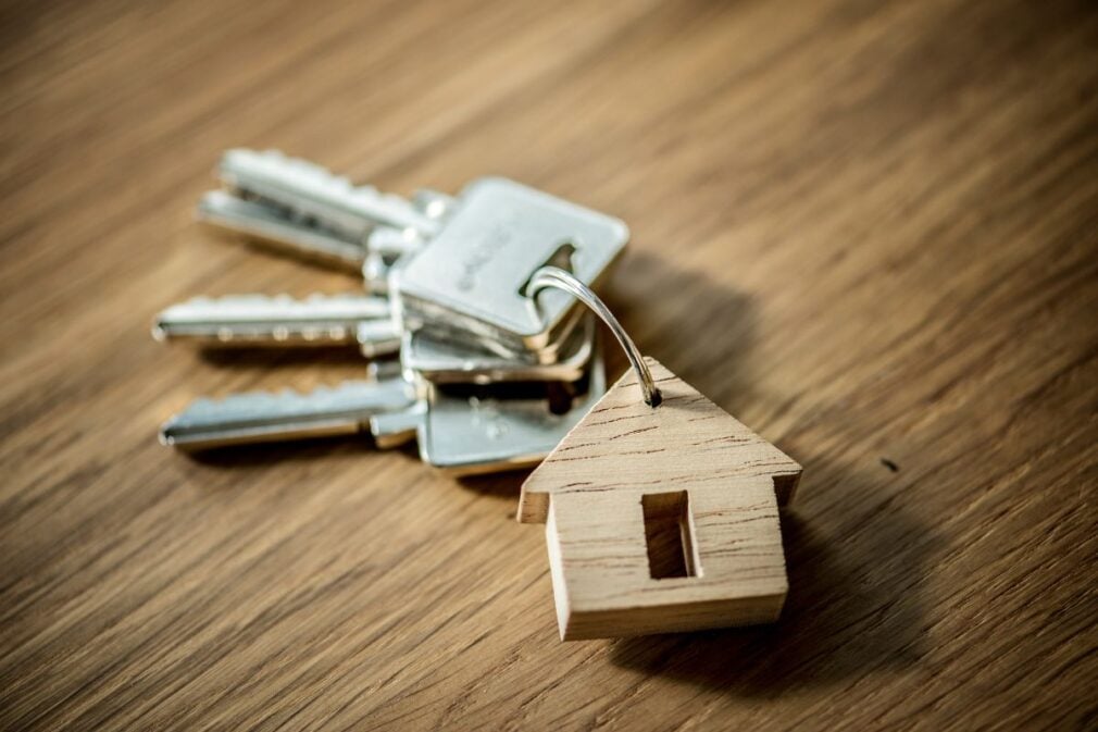 Afacere imobiliară de 7 milioane de euro, anchetată la Iași. Aceleași apartamente ar fi fost promise de mai multe ori