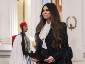 Kimberly Guilfoyle ar deține un jurnal cu secrete despre Donald Trump și familia sa. „Știe unde sunt îngropate ”