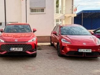 Flotă de familie din bani publici. Polițiștii locali au ajuns șoferii personali pentru primarul din Mogoșești, soția și fiul său