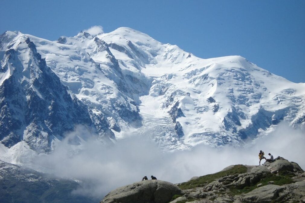 Mont Blanc a pierdut peste un metru din înălțime într-un an. Ce se întâmplă cu „acoperișul Europei”