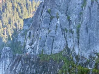 Un adolescent a fost salvat cu elicopterul în Canada după ce a folosit inteligența artificială pentru a urca pe munte
