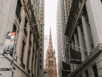 Arhiepiscopia din New York va plăti despăgubiri de 800 de milioane de dolari către enoriașii abuzați sexual de membri ai clerului