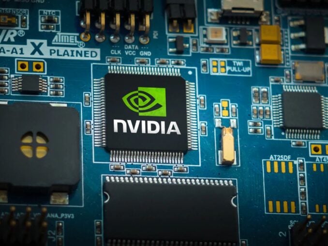 VIDEO Hoții, păcăliți de logo. Au furat două remorci Nvidia crezând că dau lovitura cu procesoare. Ce au găsit în interior