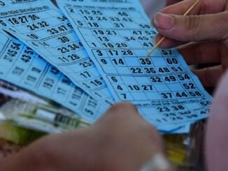 Din două bilete pierzătoare, un „câștig” de 10 milioane de euro. Cum a încercat un italian să păcălească Loteria