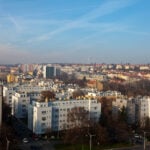 Blocuri rezidențiale în România, pe fondul scăderii ofertei de locuințe și al creșterii prețurilor în 2026.