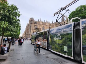 Campania Rumania inspira. Atracțiile turistice ale României, promovate timp de o lună pe străzile din Sevilla