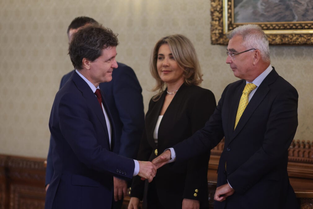 S-a găsit spațiu electoral liber la PNȚCD. „PSD a preluat după 2000 culoarul creștin-democrat.” Zona politică în care se întâlnesc Nicușor Dan și Petrișor Peiu